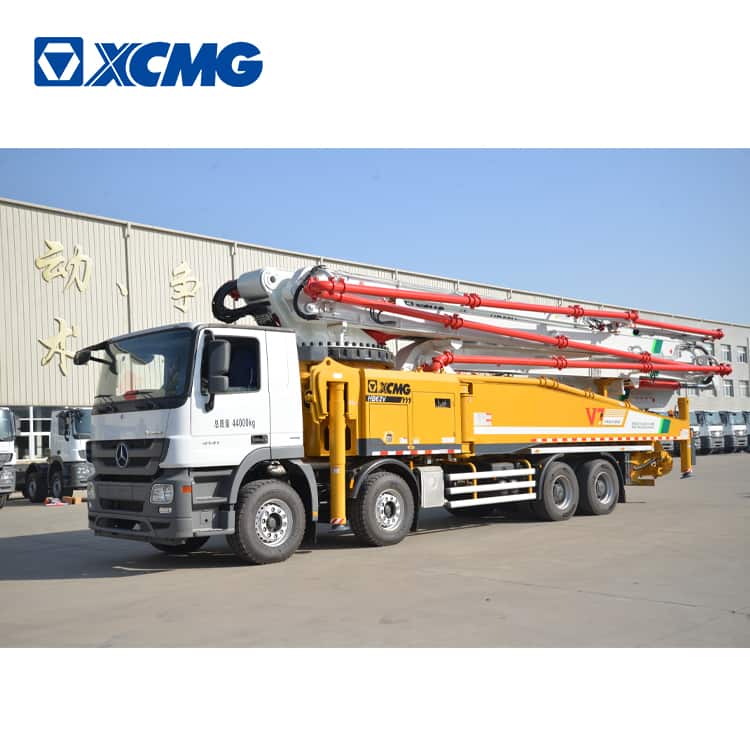 XCMG official 62m concrete pump truck HB62V China concrete truck with Benz chassis for sale